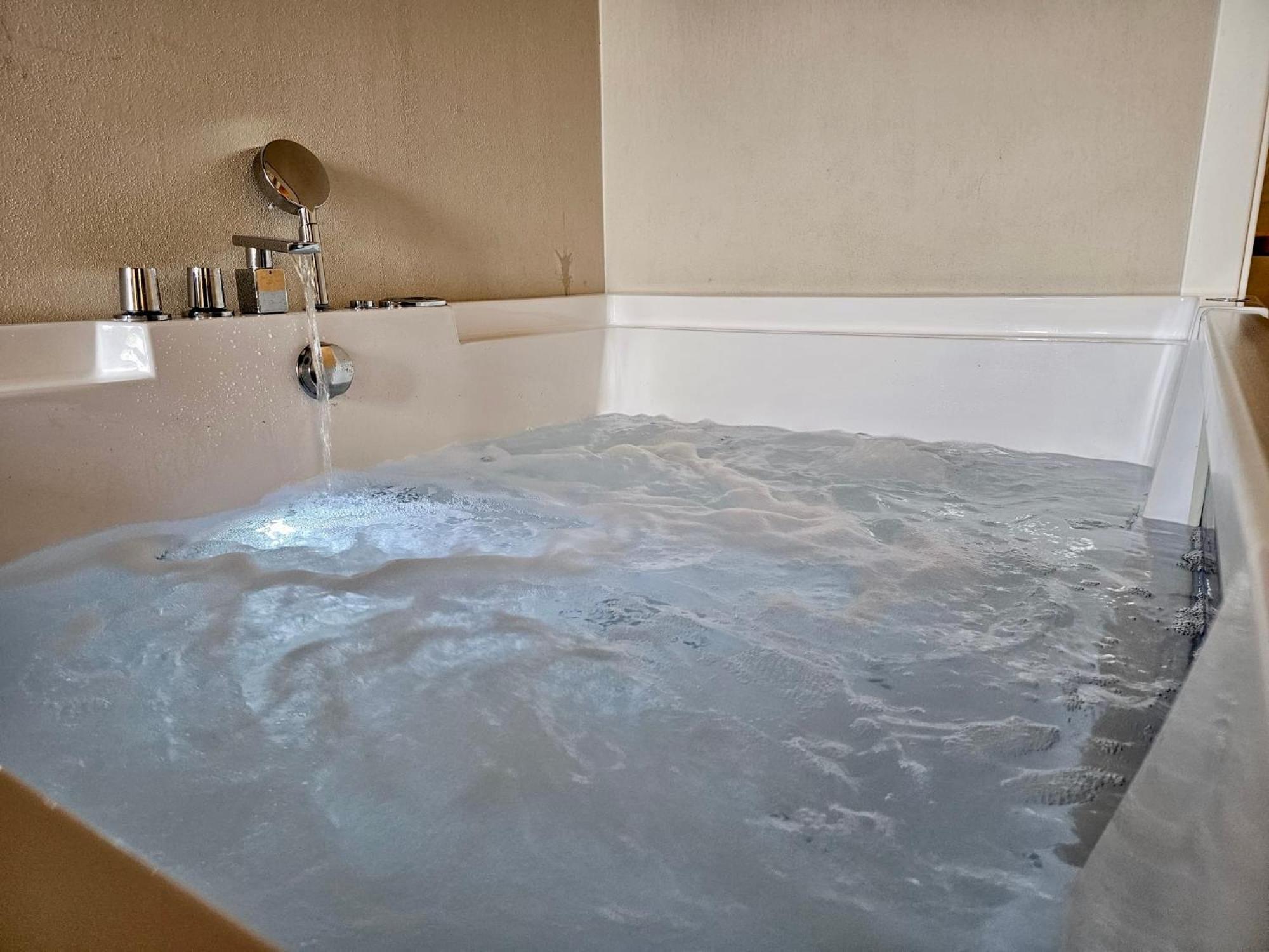 Bed & Breakfast Il Tiglio Jacuzzi&sauna